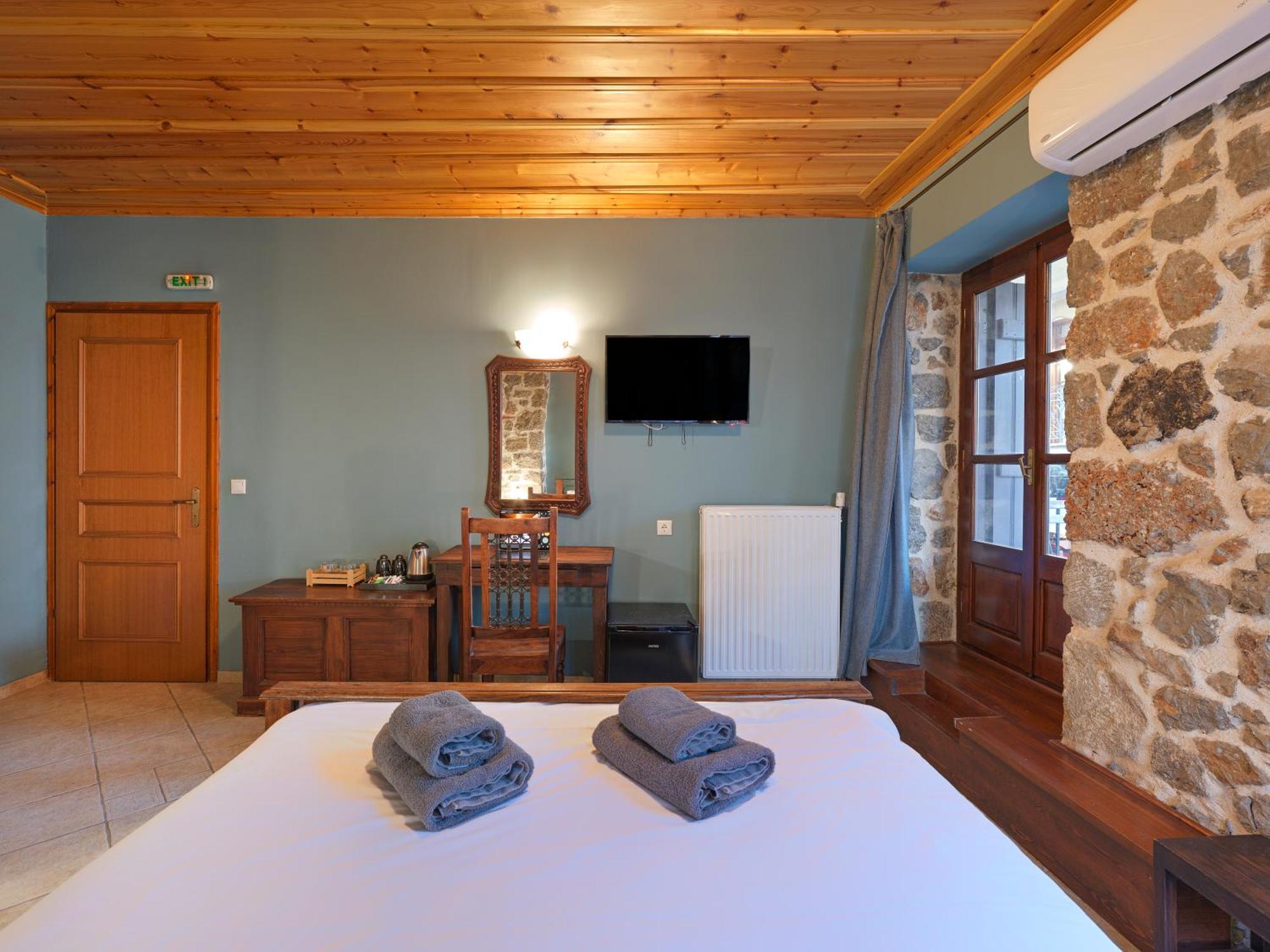 White Hills Suites & Spa Arachova Extérieur photo